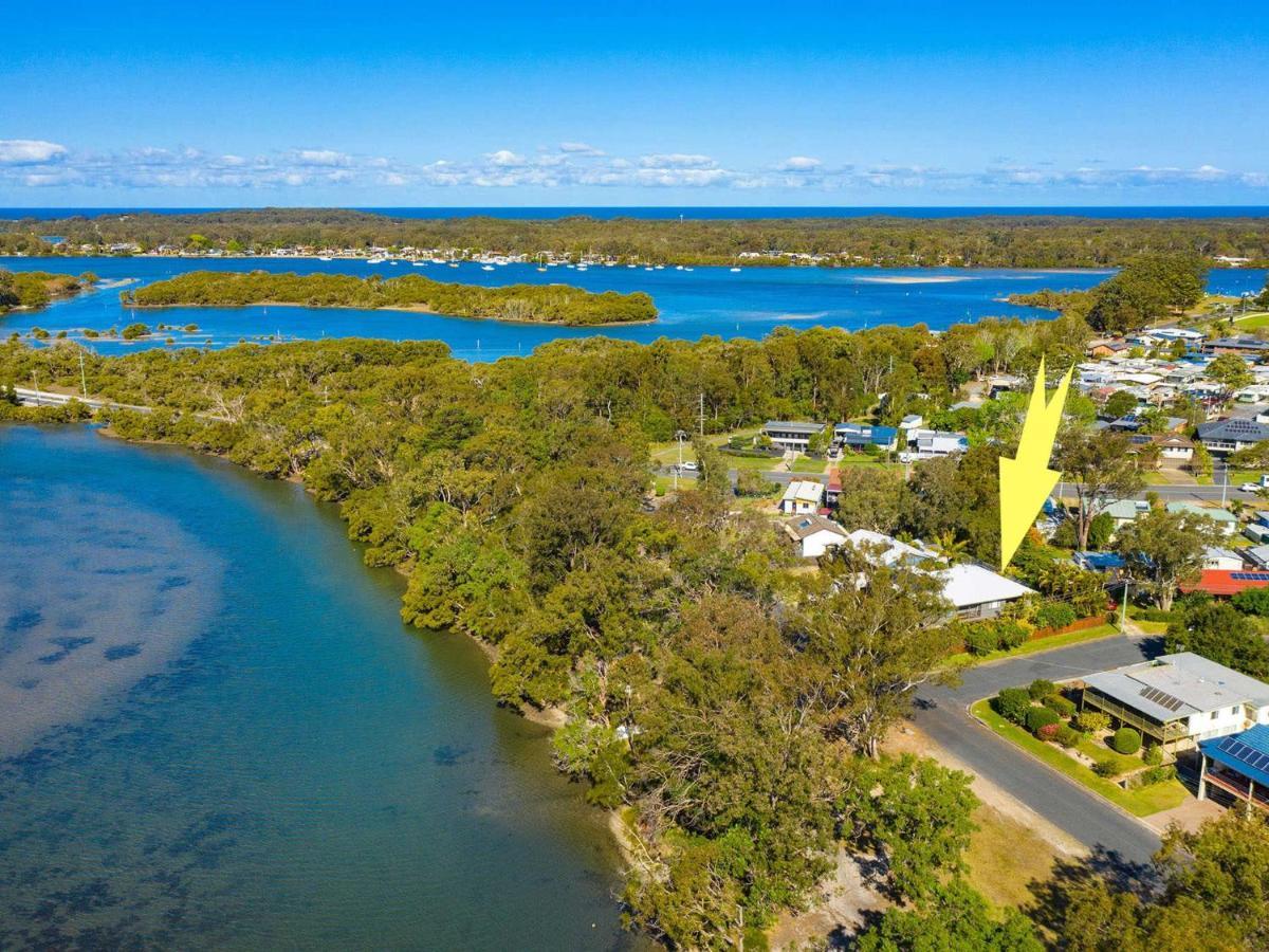 Lakeside Lodge Laurieton Exterior photo